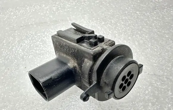 Volkswagen Touareg I Air quality sensor 7L0907643A 7L0907643