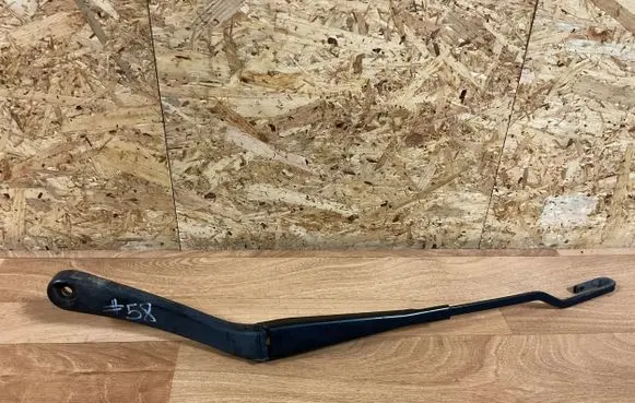 Mercedes-Benz C W203 Front wiper blade arm 2038200544
