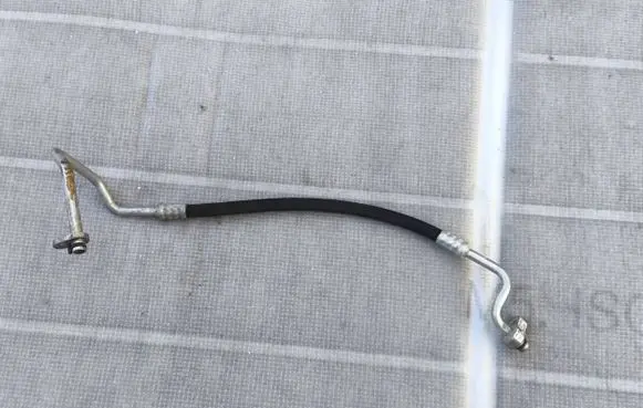 Seat Tarraco Air conditioning (A/C) pipe/hose 5QF816721J