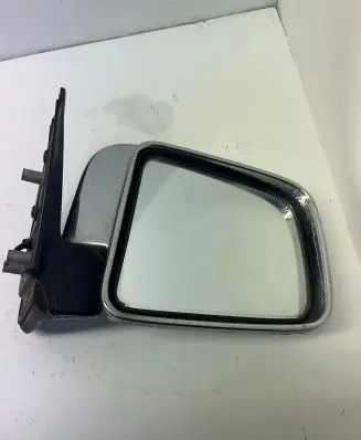 Ford Ranger Front door electric wing mirror E13010144 E13020144