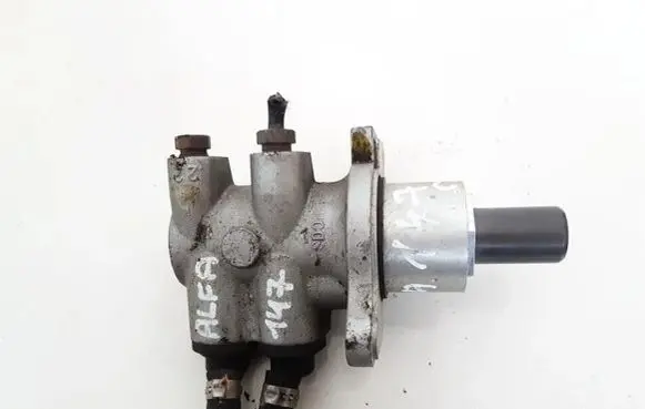 Alfa Romeo 147 Master brake cylinder 2530