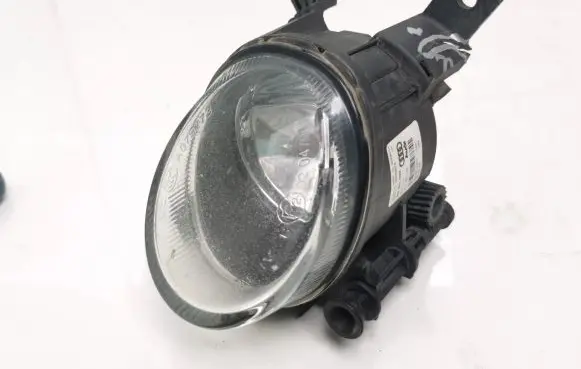 Audi A3 S3 A3 Sportback 8P Front fog light 8E0941699C 89203972 E125M
