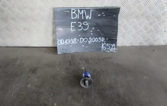 BMW 5 E39 Tailgate/trunk/boot open switch 