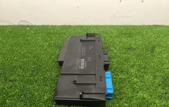 BMW 5 E60 E61 Central body control module 925348001 925347901 7296716506