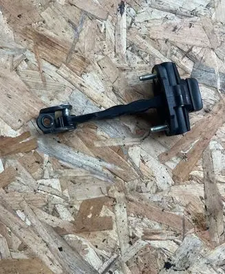 Volvo V40 Front door check strap stopper 31299810
