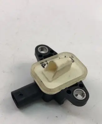 Audi A8 S8 D4 4H Airbag deployment crash/impact sensor 4H0955557