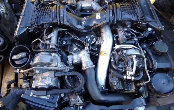 Mercedes-Benz E AMG W212 Engine 642 30SP4 642850