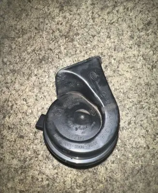 BMW 5 GT F07 Horn signal 703881157 024148