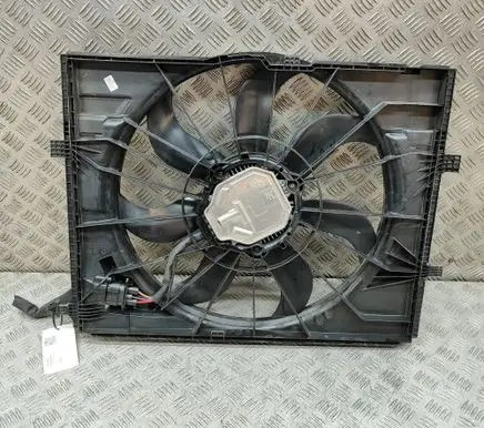 Mercedes-Benz CLS C257 Radiator cooling fan shroud A0999063902 0130707484