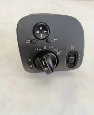 Mercedes-Benz C W203 Light switch 24406574725 A2035450604 04058515