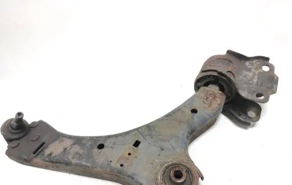 Volvo S60 Front lower control arm/wishbone