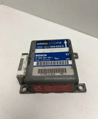 Audi A8 S8 D2 4D Airbag control unit/module 8A0959655K 0285001151 01T24040016