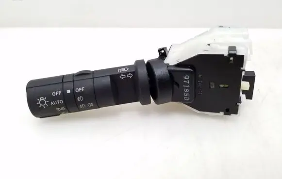 Nissan Qashqai Indicator stalk 