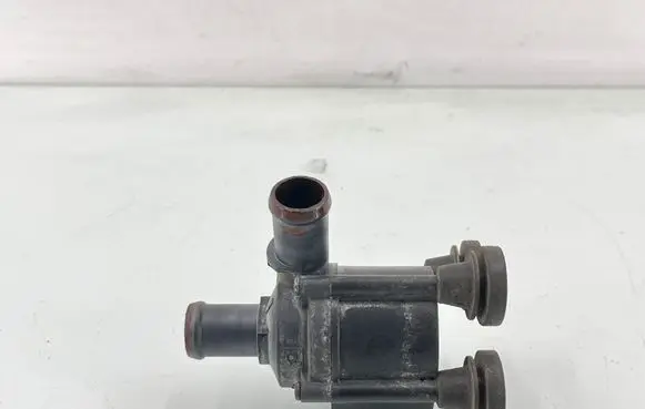 Audi Q7 4M Electric auxiliary coolant/water pump 06H121601M 704071210 16T12371288