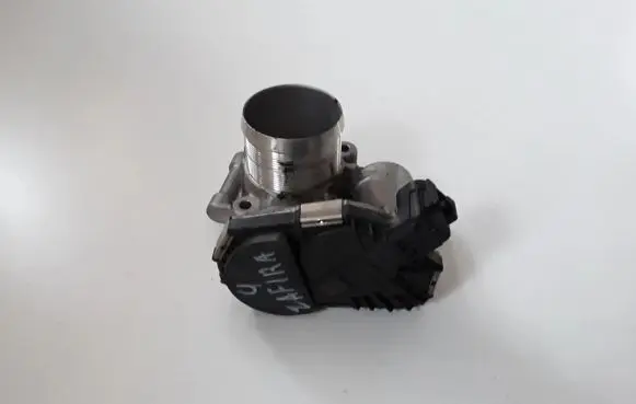 Opel Zafira C Throttle valve 55565489