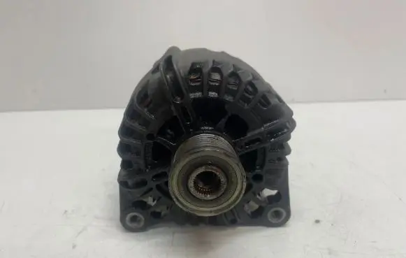 Renault Trafic II (X83) Generator/alternator TG15C058