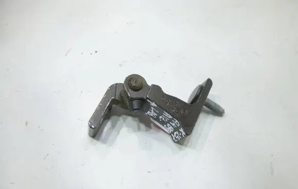 Audi A4 S4 B9 Rear door upper hinge 8W0831404A A046574 EDSTB