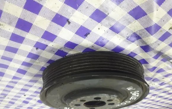 Volkswagen New Beetle Crankshaft pulley