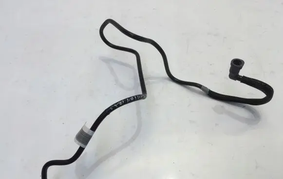 Citroen C4 III e-C4 Fuel line pipe 9824055180