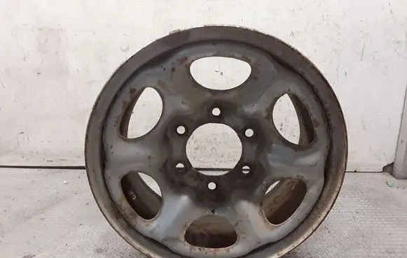 Nissan Terrano R15 steel rim 