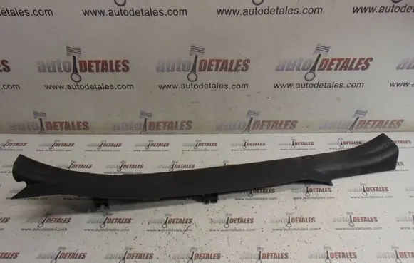 Toyota Corolla Verso AR10 Rear sill trim cover 679180F010