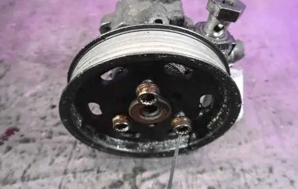 Audi A4 S4 B7 8E 8H Power steering pump 8E0145155N