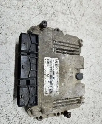 Ford Focus C-MAX Engine control unit/module 0281011263 1039S08128