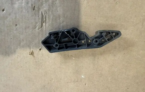 BMW 4 G22 G23 G24 G26 Front bumper mounting bracket 51118738614