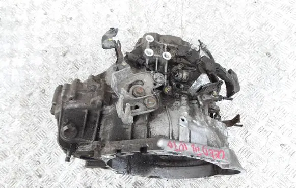 KIA Ceed Manual 6 speed gearbox ZG24KJ 074109