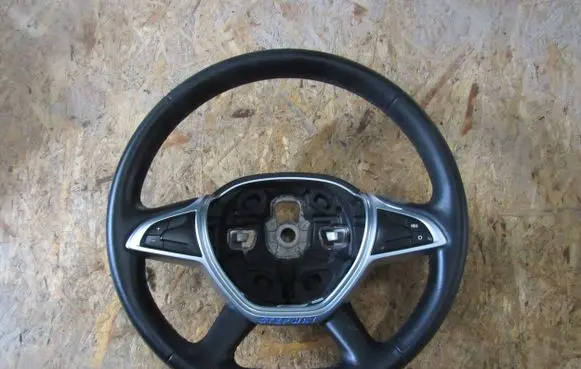 Dacia Sandero Steering wheel