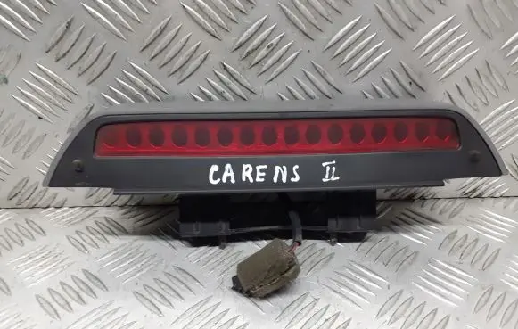 KIA Carens II Third/center stoplight