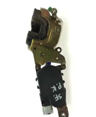 Subaru Forester SF Front door lock
