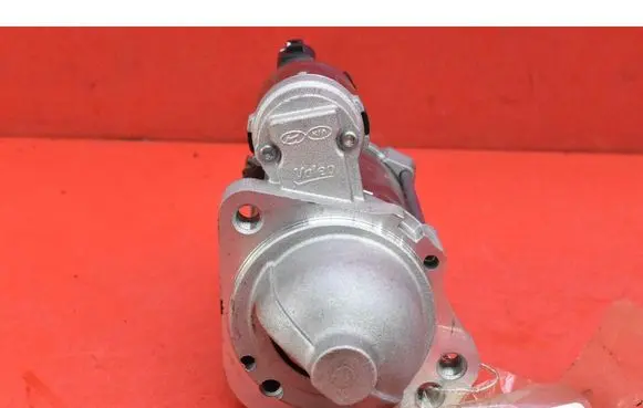 KIA Sportage Starter motor 361002M417