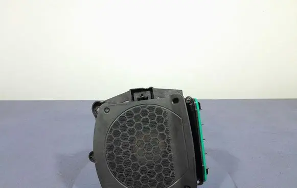 BMW 3 G20 G21 Subwoofer speaker 2622809