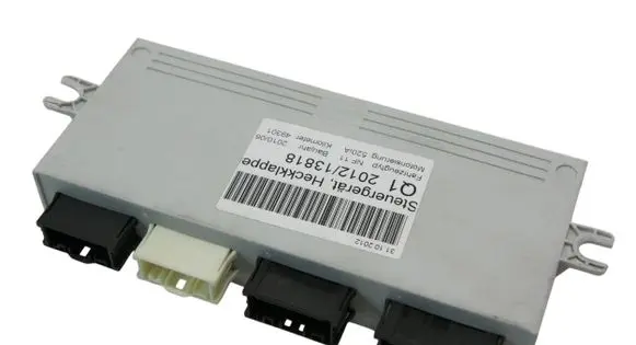 BMW 5 F10 F11 Tailgate/trunk control unit/module 61357276757 7276757 61357266665