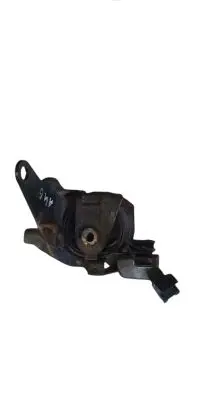 Toyota Corolla Verso E121 Engine mount bracket NOCODE