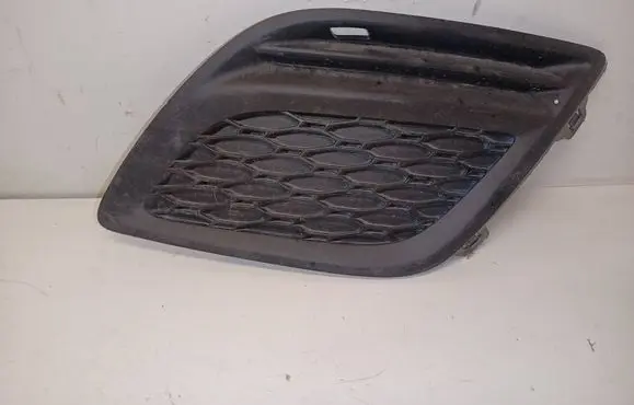Volvo XC60 Front bumper lower grill 3129067
