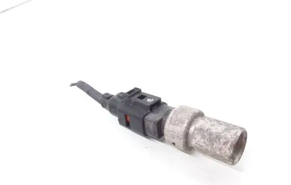 Volkswagen Caddy Air conditioning (A/C) pressure sensor 1K0959126A