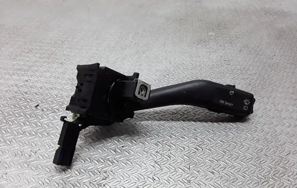 Volkswagen Touran I Wiper control stalk 1K0953519A