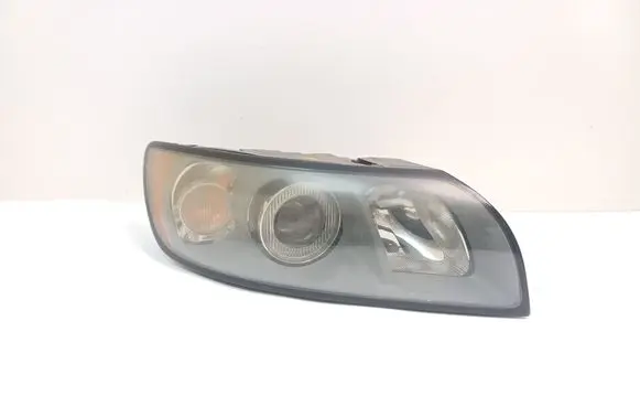 Volvo V50 Headlight/headlamp 30698649 0301198204