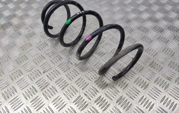 Nissan Qashqai Front coil spring
