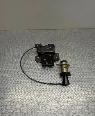 Jaguar S-Type Tailgate/trunk/boot lock/catch/latch XW435443200BD 3200BD 990603B