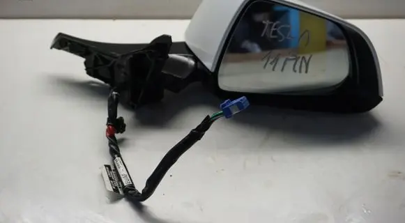 Tesla Model 3 Front door electric wing mirror 