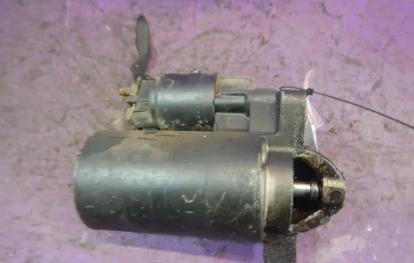 Peugeot 206 Starter motor