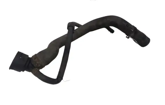 Engine coolant pipe/hose