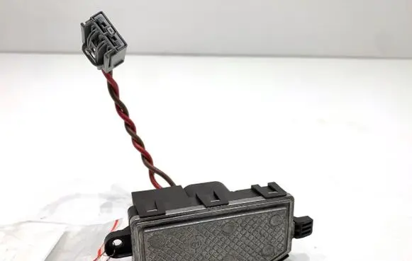 Ford Focus Heater blower motor/fan resistor AV6N19E624AB