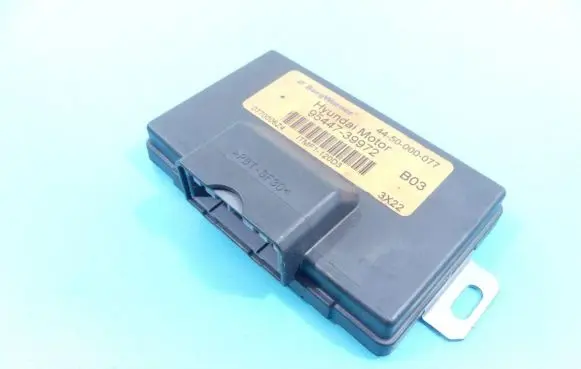 Hyundai Santa Fe Central body control module 95447-39972 IMPRK1171571