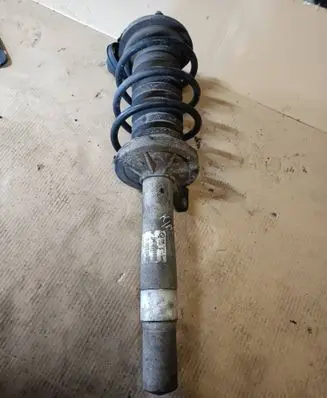 BMW 7 E65 E66 Front shock absorber with coil spring 6770055 105413 V7031K