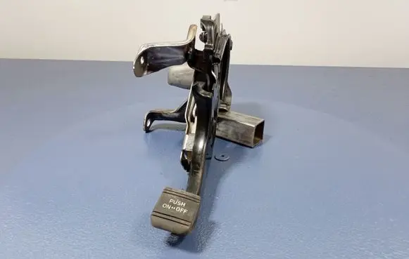Lexus IS 220D-250-350 Handbrake/parking brake lever assembly