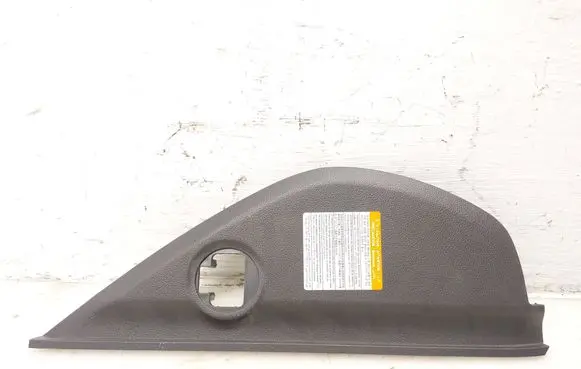 Hyundai Kona I Dashboard side end trim 84767DD100 K9HOS55310